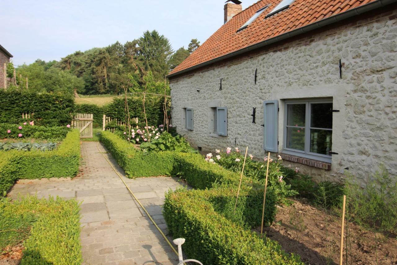 Pitchounette Chaumont-Gistoux Exterior foto